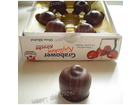 Blick-in-die-packung-und-einzelner-schokokuss