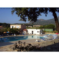 Blick-auf-den-hotelpool