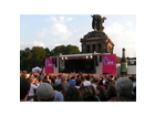 Die-buehne-auf-dem-deutschen-eck