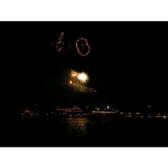 2005-war-das-50jaehrige-rhein-in-flammen-in-koblenz-und-das-feuerwerk-soll-eine-50-darstellen