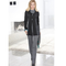 Strickjacke-schwarz-gestreift