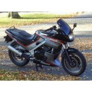 Kawasaki-gpz-500s