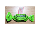 Das-verpackte-bonbon-mit-der-typischen-fahne