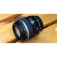 Canon-ef-s-60-mm-2-8-usm