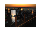Eine-der-discos-am-wasser