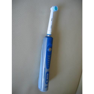 Zahnbuerste-mit-flexi-soft-buerste