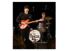 Hier-im-einsatz-bei-einer-beatles-coverband-die-360-12-in-einem-anderen-finish