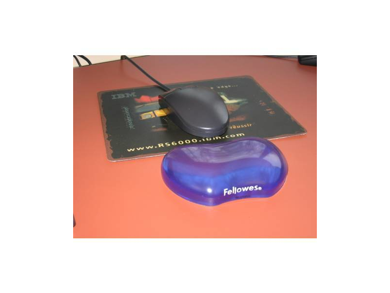 Fellowes Gel Crystal Mauspad Wrist Rest Testberichte bei yopi.de