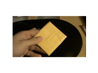 Eine-scheibe-kaese-in-folie-verpackt