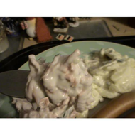Prima-kost-delikatess-fleischsalat-mit-gurken-eine-gabel-fleischsalat-mmmmh-das-schmeckt