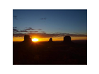 Sonnenaufgang-im-monument-valley