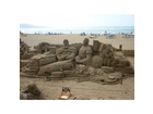 Sandfiguren-in-las-palmas-sonnige-gruesse-aus-gran-canaria-leseflippi
