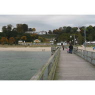 Seebruecke-mit-blick-auf-die-promenade