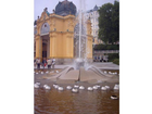 Singender-brunnen-vor-der-kolonnade