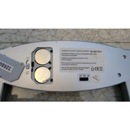 Unterseite-der-waage-mit-batteriefach