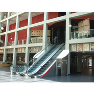 Rolltreppen-zu-den-saelen