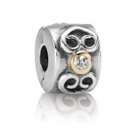 Pandora-790382d-clip-herz-ornamente