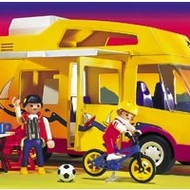 Playmobil-3945-camper