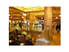 Der-goldene-pharao-bei-harrods