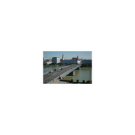 Die-nibelungenbruecke-verbindet-urfahr-mit-linz-stadt