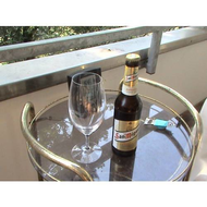 San-miguel-especial-die-noch-volle-flasche-und-das-noch-leere-glas