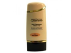 Ellen-betrix-soft-resistant-make-up