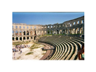Das-amphitheater-in-pula
