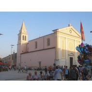 Die-gelbe-kirche-in-rovinj