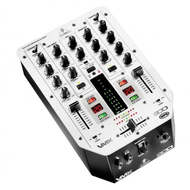 Behringer-vmx-200