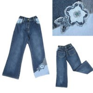 Miss-trendy-denim-jeans