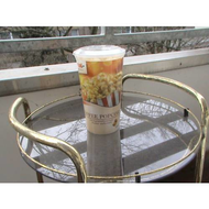 Real-quality-toffee-popcorn-becher-der-becher-wie-er-im-handel-zu-kaufen-ist
