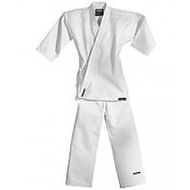 Alex-karate-anzug-oki