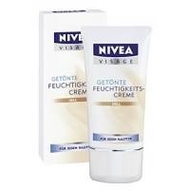 Nivea-visage-getoente-feuchtigkeitscreme