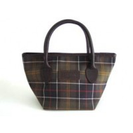 Barbour-tartan-handtasche