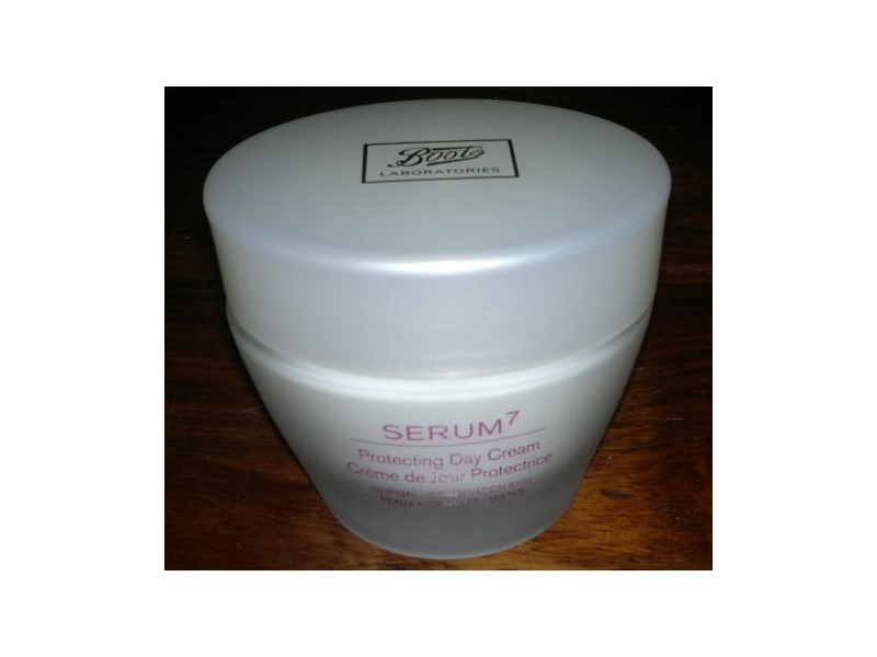 Boots Laboratories Serum 7 Tagescreme Testberichte bei yopi.de