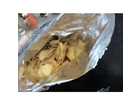 Lorenz-snack-world-crunchips-puszta-style-ein-blick-in-die-offene-chipstuete