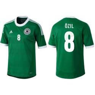 Adidas-dfb-mesut-oezil-trikot-away-em-2012-kinder