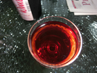 Leuchtende-rote-farbe