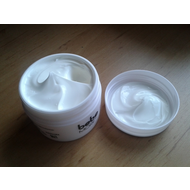 Bebe-more-brighten-up-verwoehnende-feuchtigkeitspflege