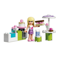 Lego-friends-3930-stephanies-backspass-im-garten