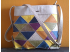 Bunte-handtasche-von-tamaris