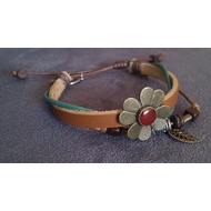 Lederarmband-mit-blume