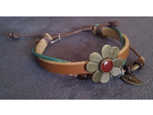 Lederarmband-mit-blume