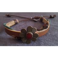 Lederarmband-mit-blume