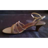 Sandalette-von-esprit-seitenansicht