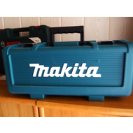Makita
