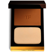 Age-attraction-tom-ford-tawny-puder