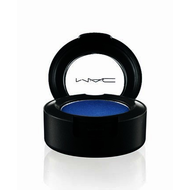 Mac-veluxe-pearl-eyeshadows-pflaume