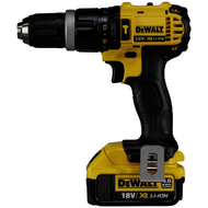 Dewalt-dcd-785m2-akku-schlagbohrschrauber-18v-4-0-ah