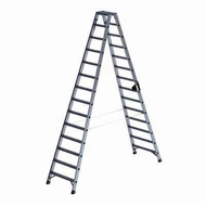 Brennenstuhl-aluminium-stehleiter-zweiseitig-begehbar-mit-2-x-14-stufen